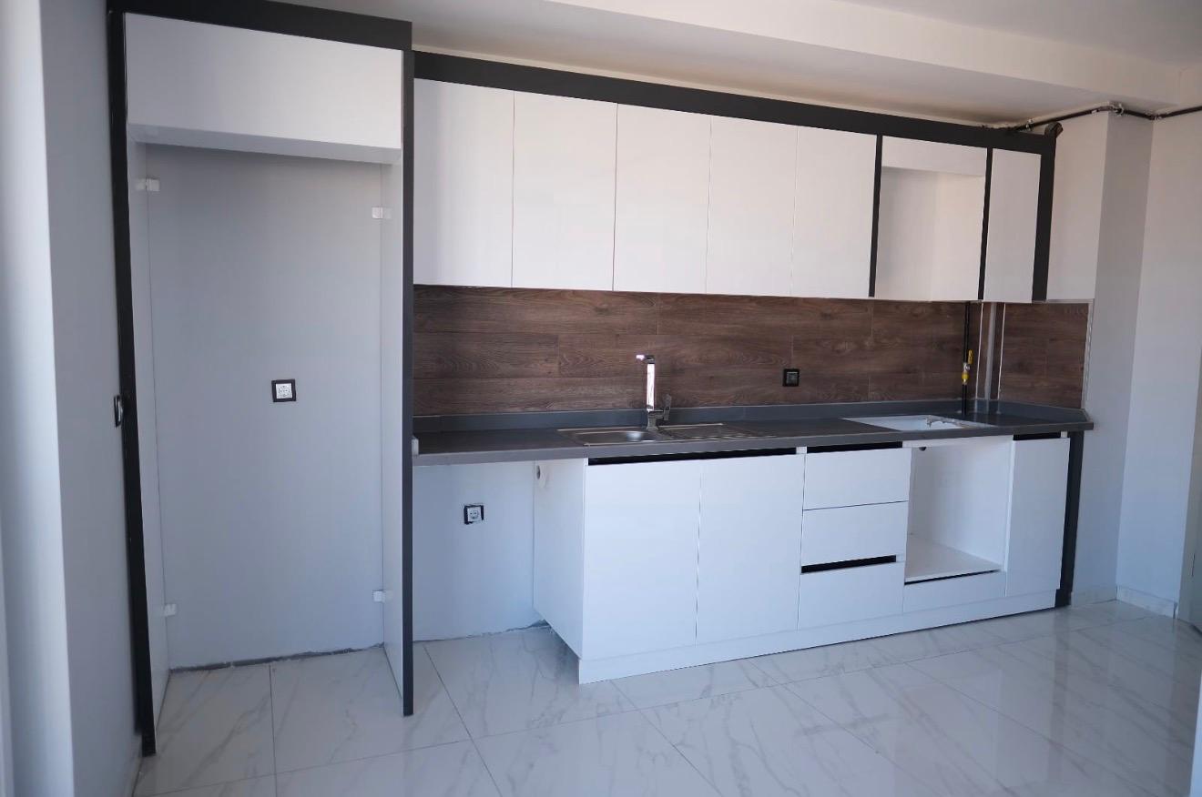 ŞAHİN PALAS APARTMANI